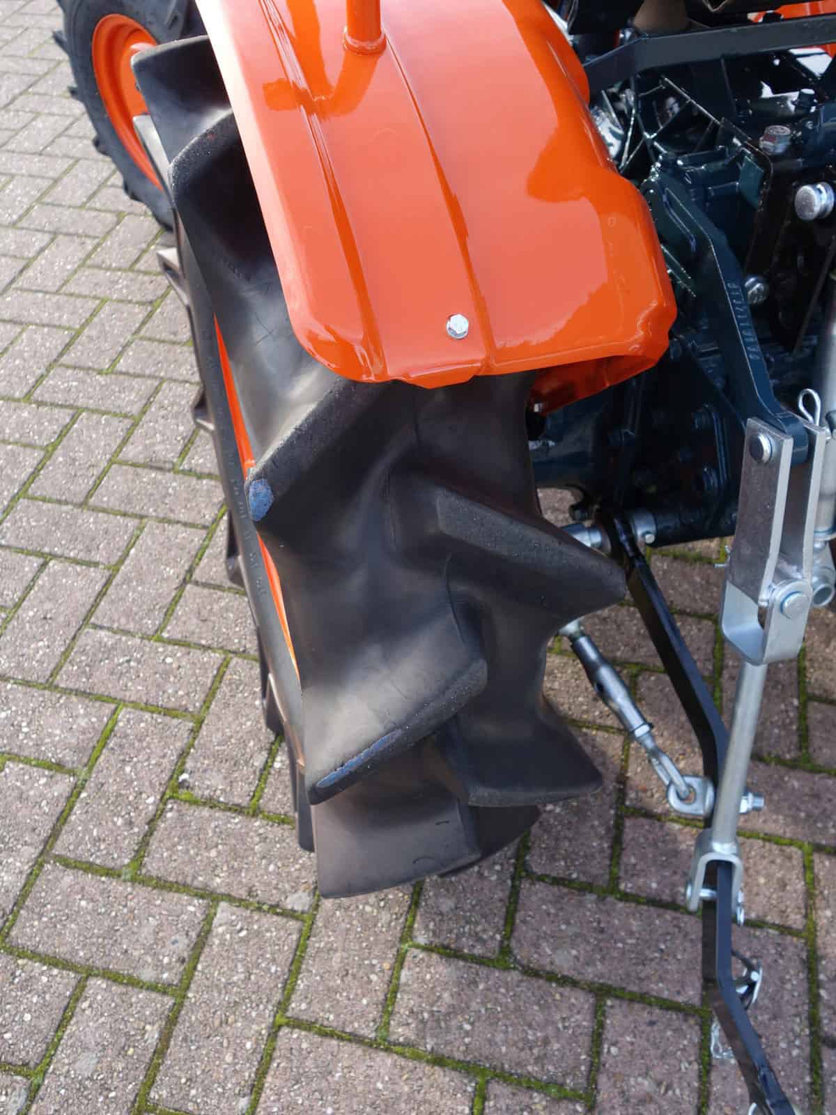 Kubota B6001 4wd - Afbeelding 13