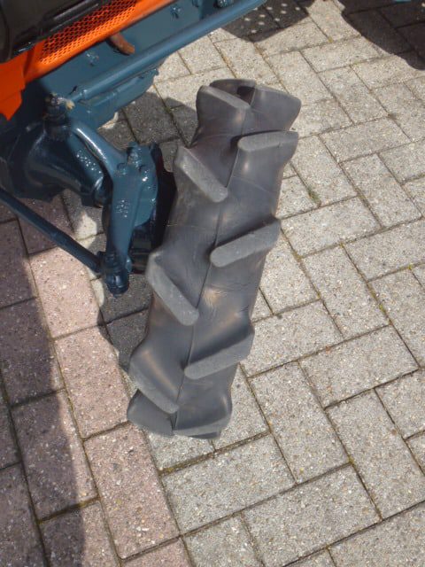 Kubota B6001 4wd - Afbeelding 14