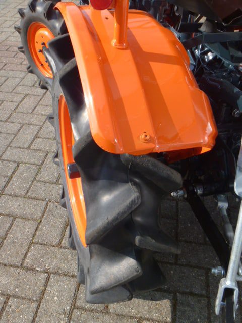 Kubota B6001 4wd - Afbeelding 14