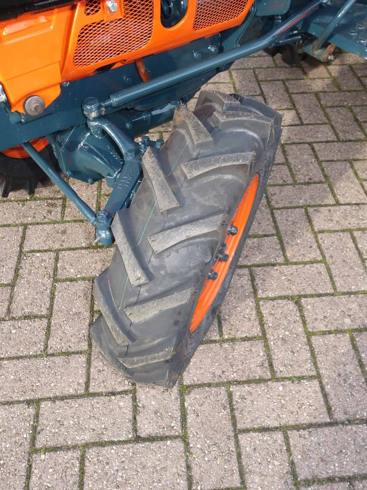 Kubota B6001 4wd - Afbeelding 14