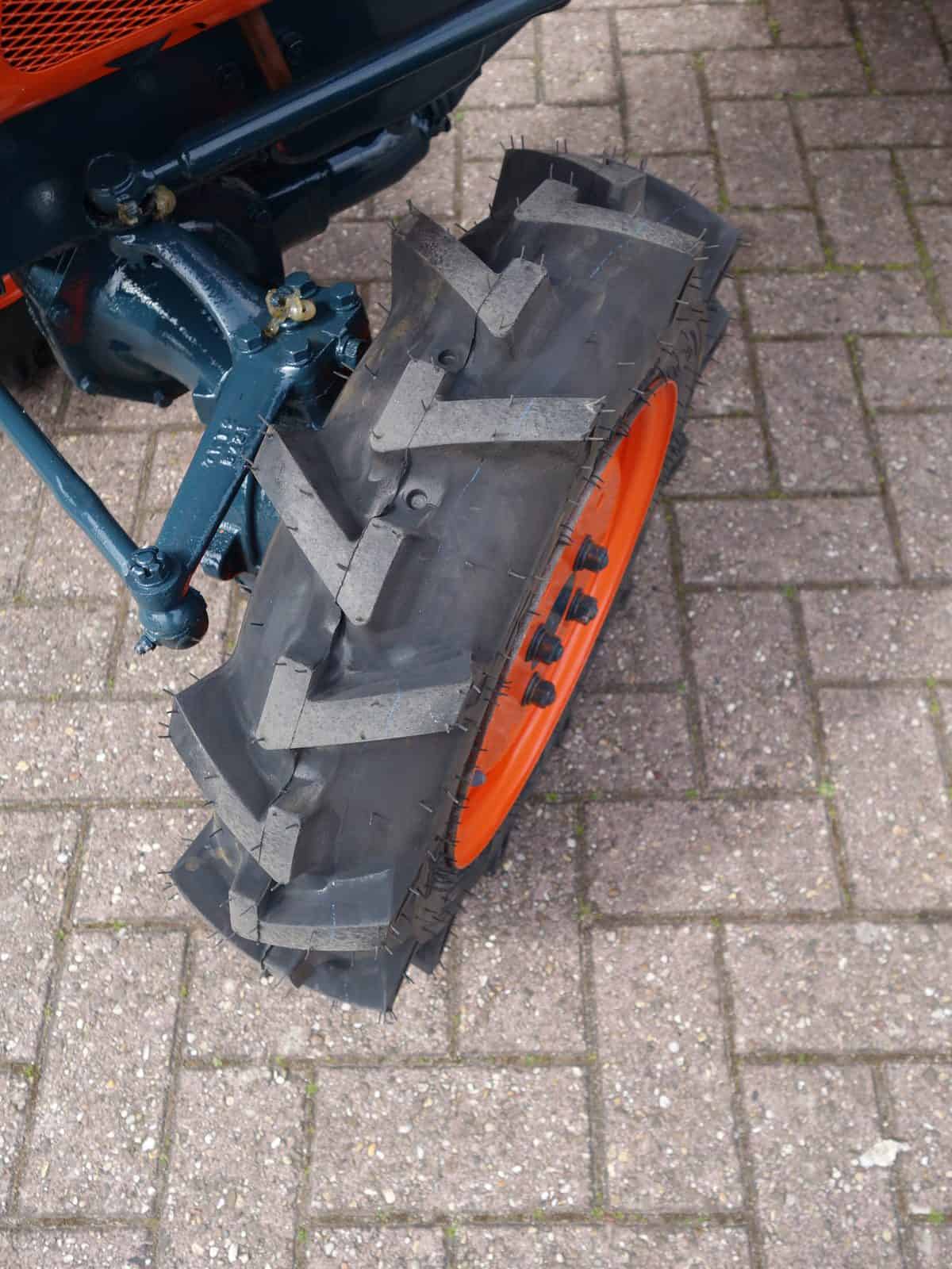 Kubota B6001 4wd - Afbeelding 15