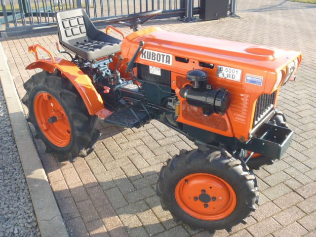 Kubota B6001 4wd - Afbeelding 2