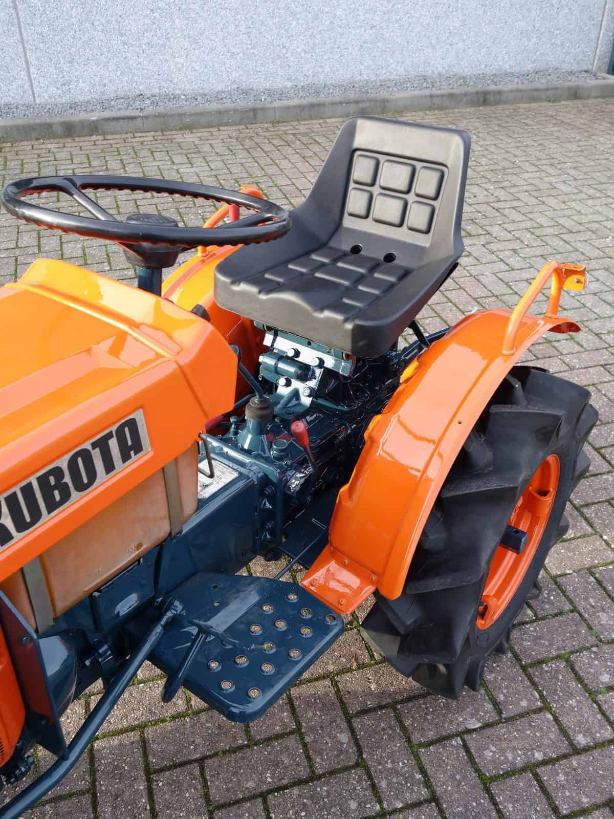 Kubota B6001 4wd - Afbeelding 8