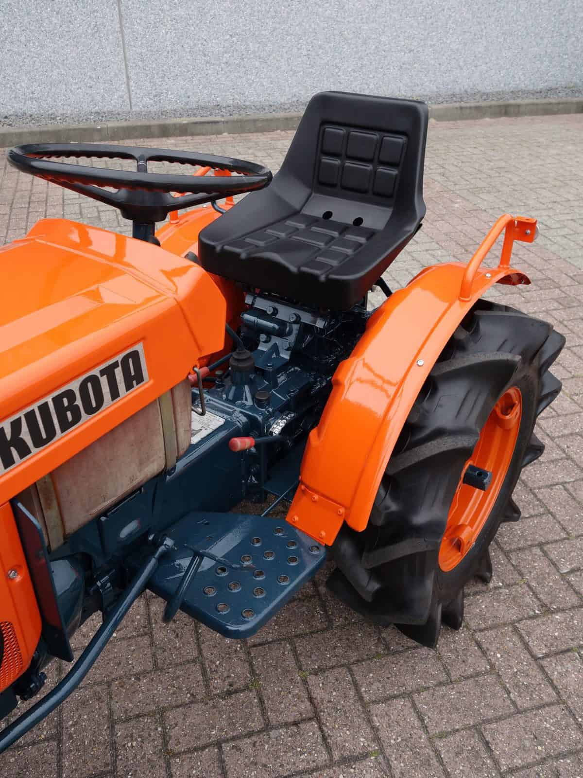 Kubota B6001 4wd - Afbeelding 8