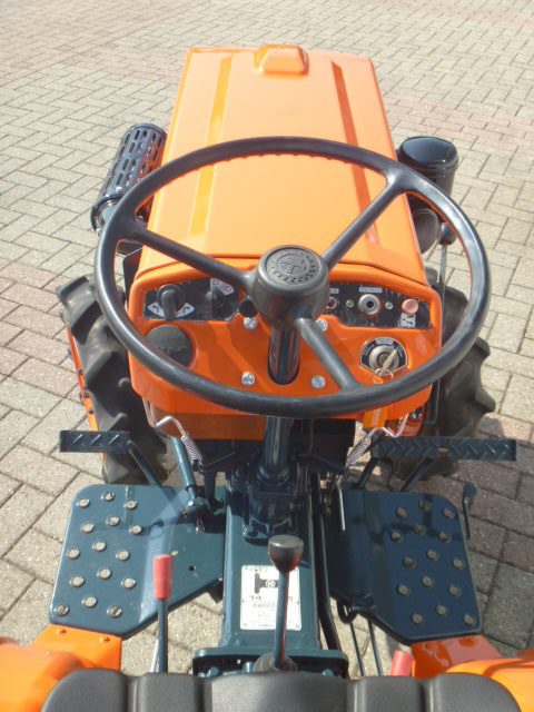 Kubota B6001 4wd - Afbeelding 9