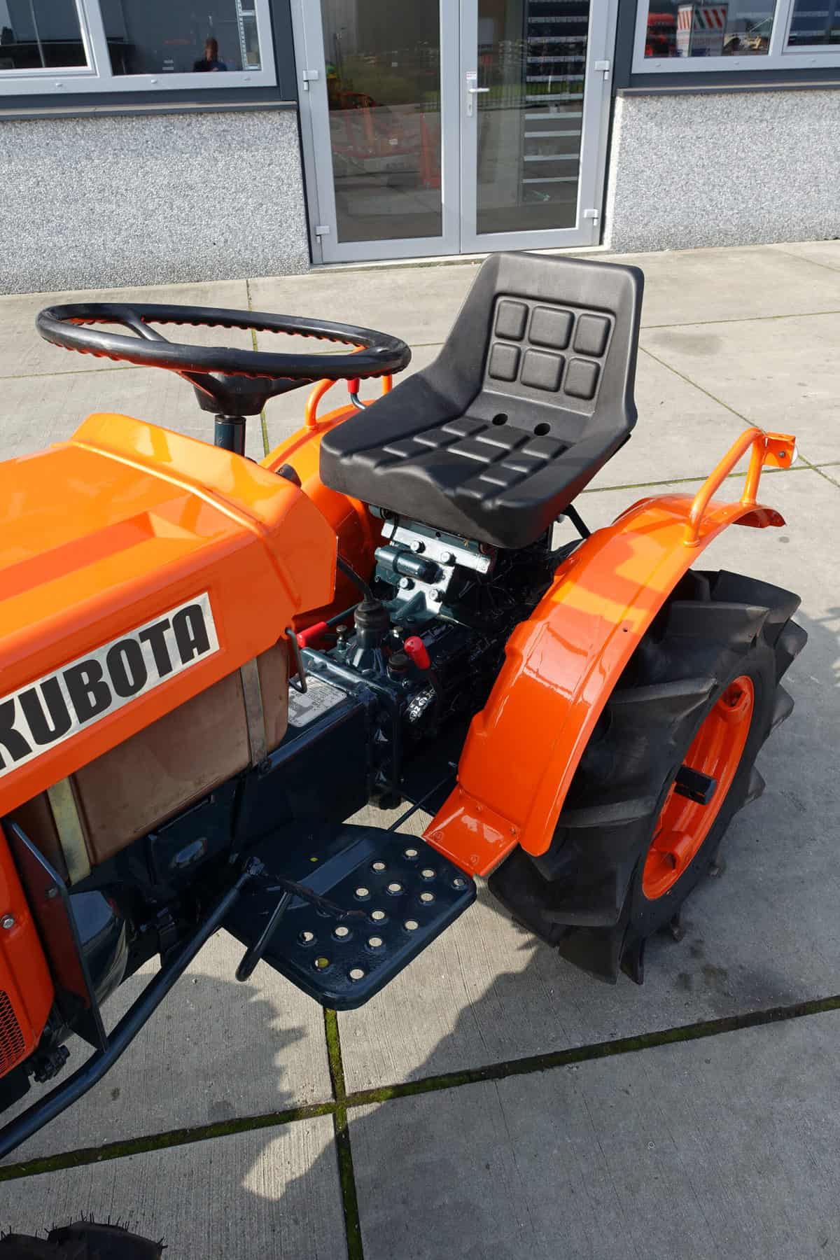 Kubota B6001 4wd - Afbeelding 9