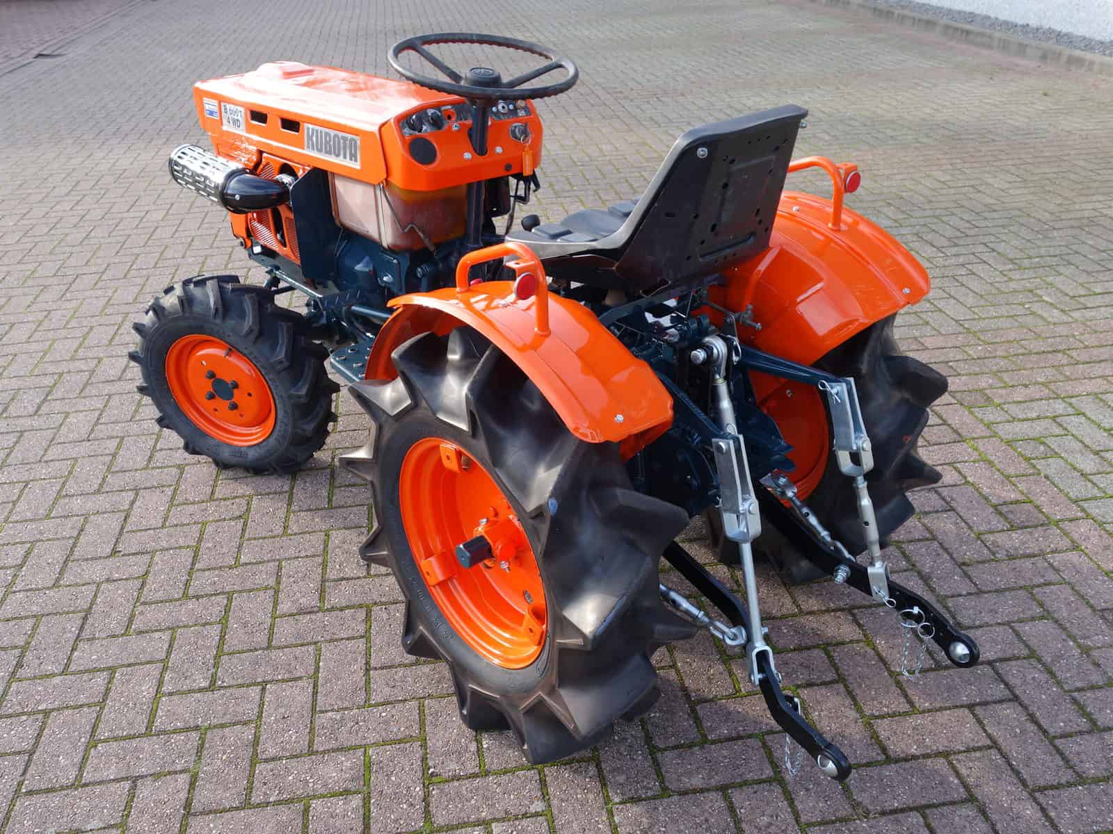 Kubota B6001 4wd - Afbeelding 9