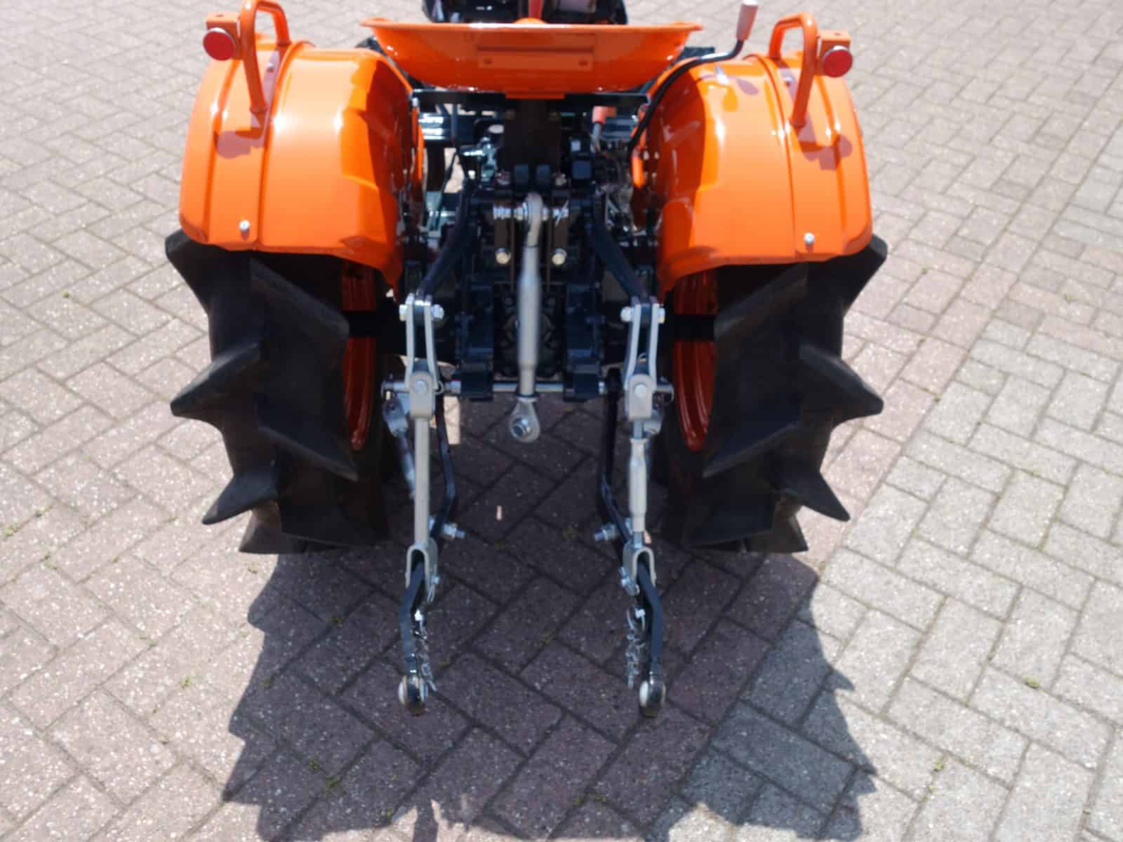 Kubota B7000 2wd - Afbeelding 12