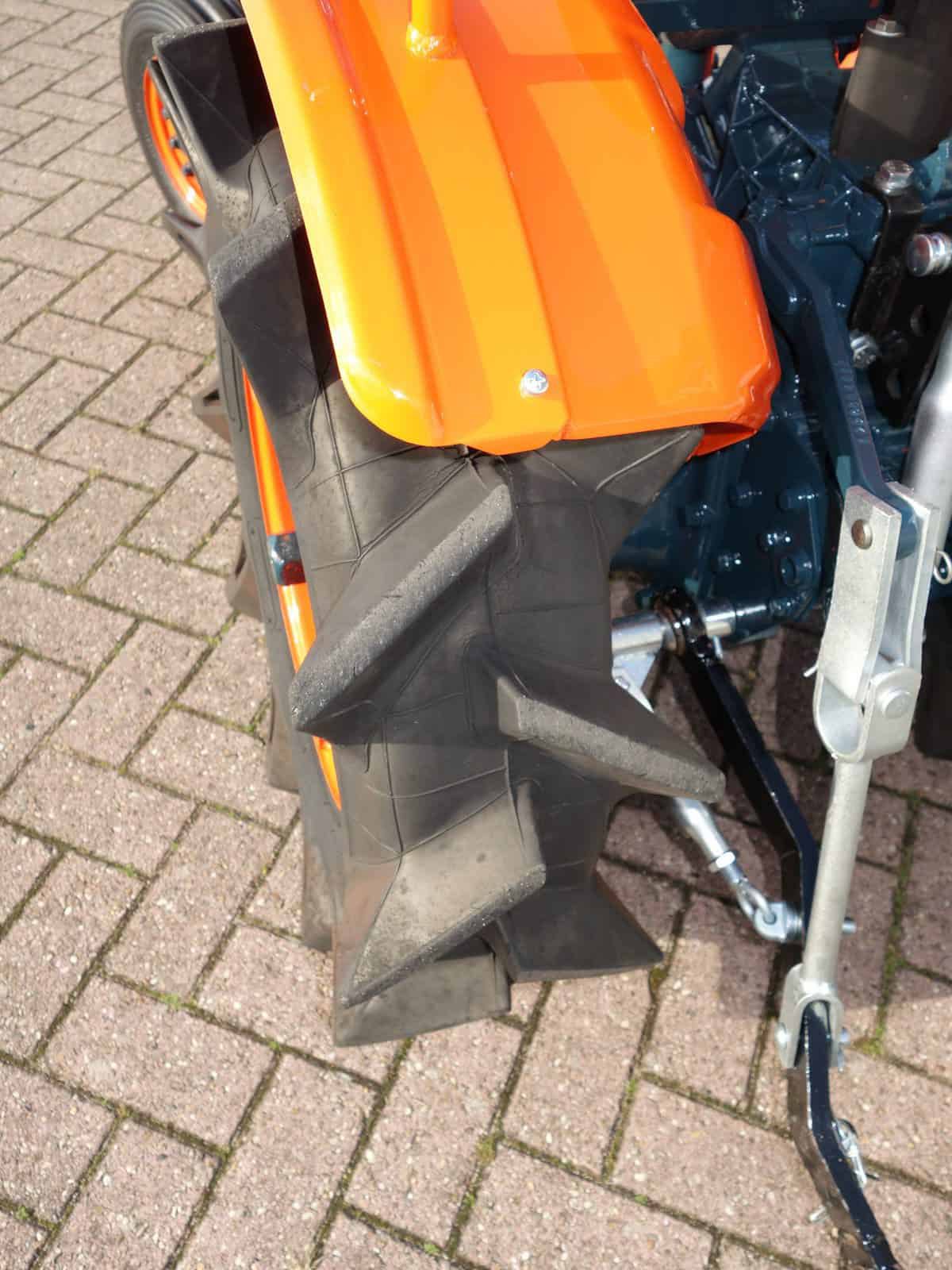 Kubota B7000 2wd - Afbeelding 13