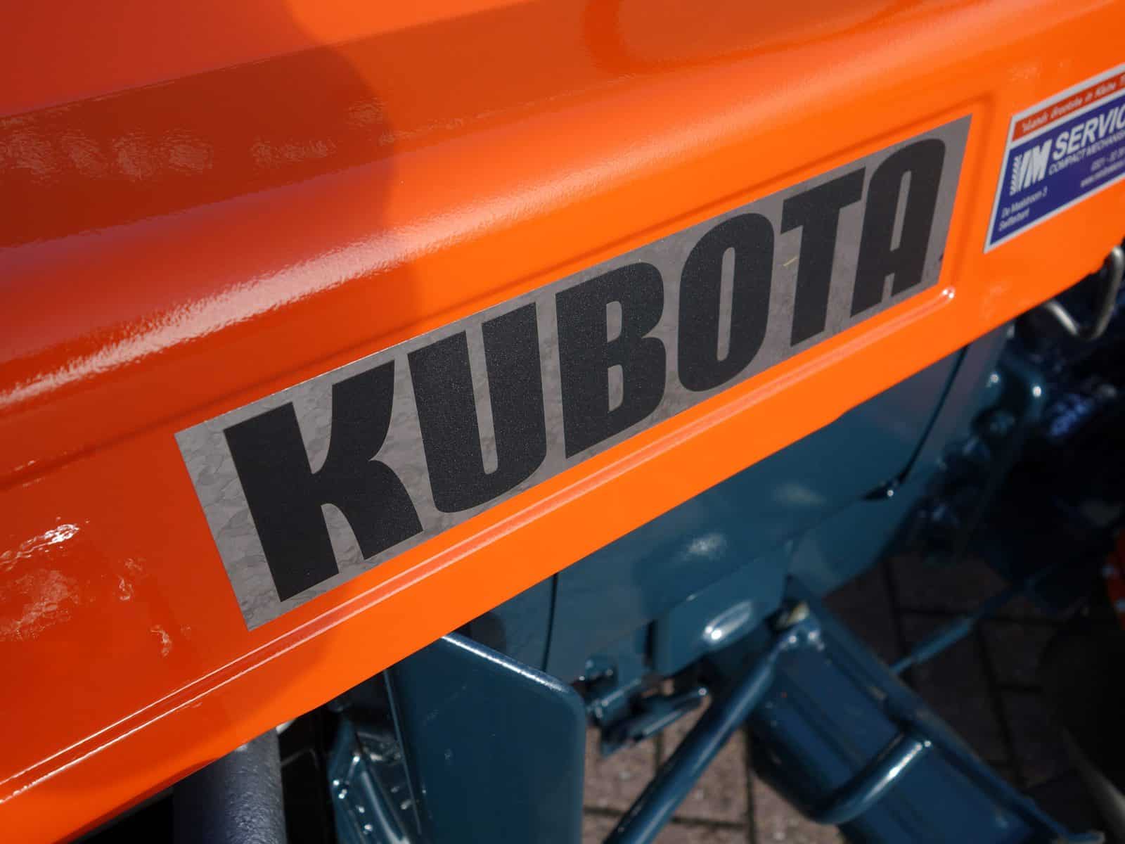 Kubota B7000 2wd - Afbeelding 4