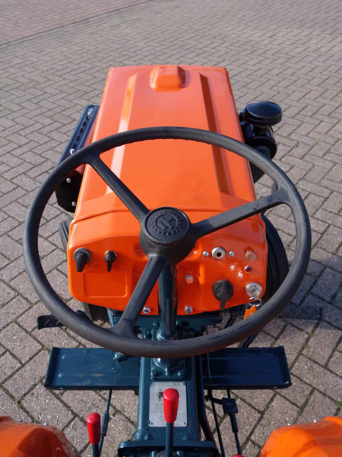 Kubota B7000 2wd - Afbeelding 8