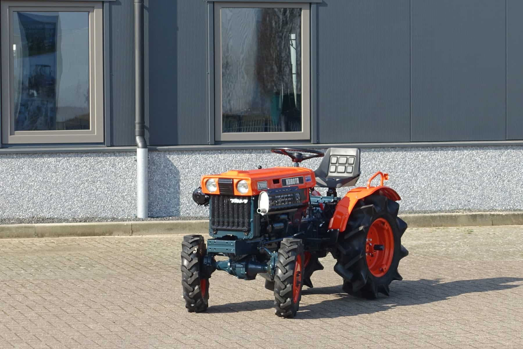 Kubota B7000 4wd