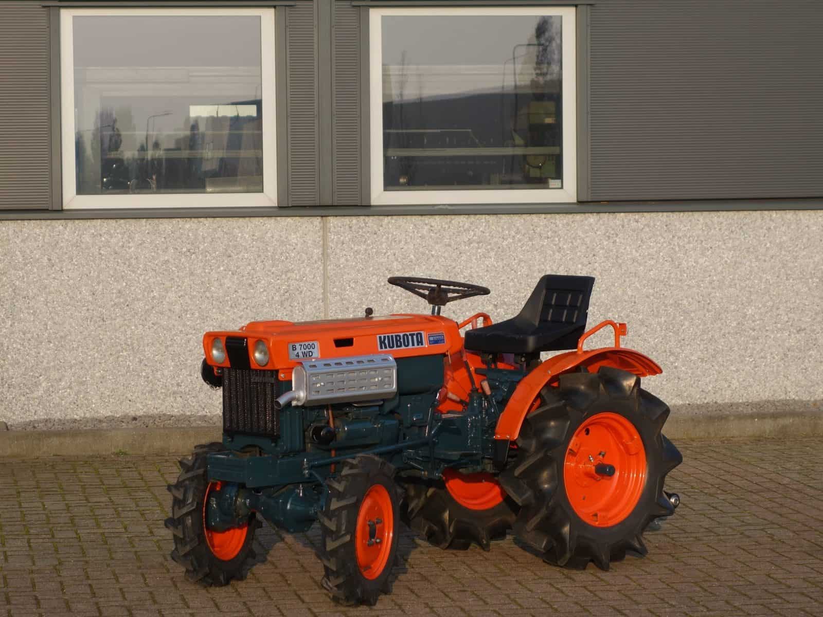 Kubota B7000 4wd
