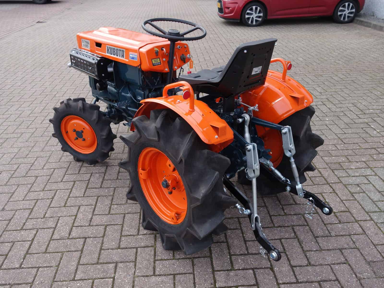 Kubota B7000 4wd - Afbeelding 10