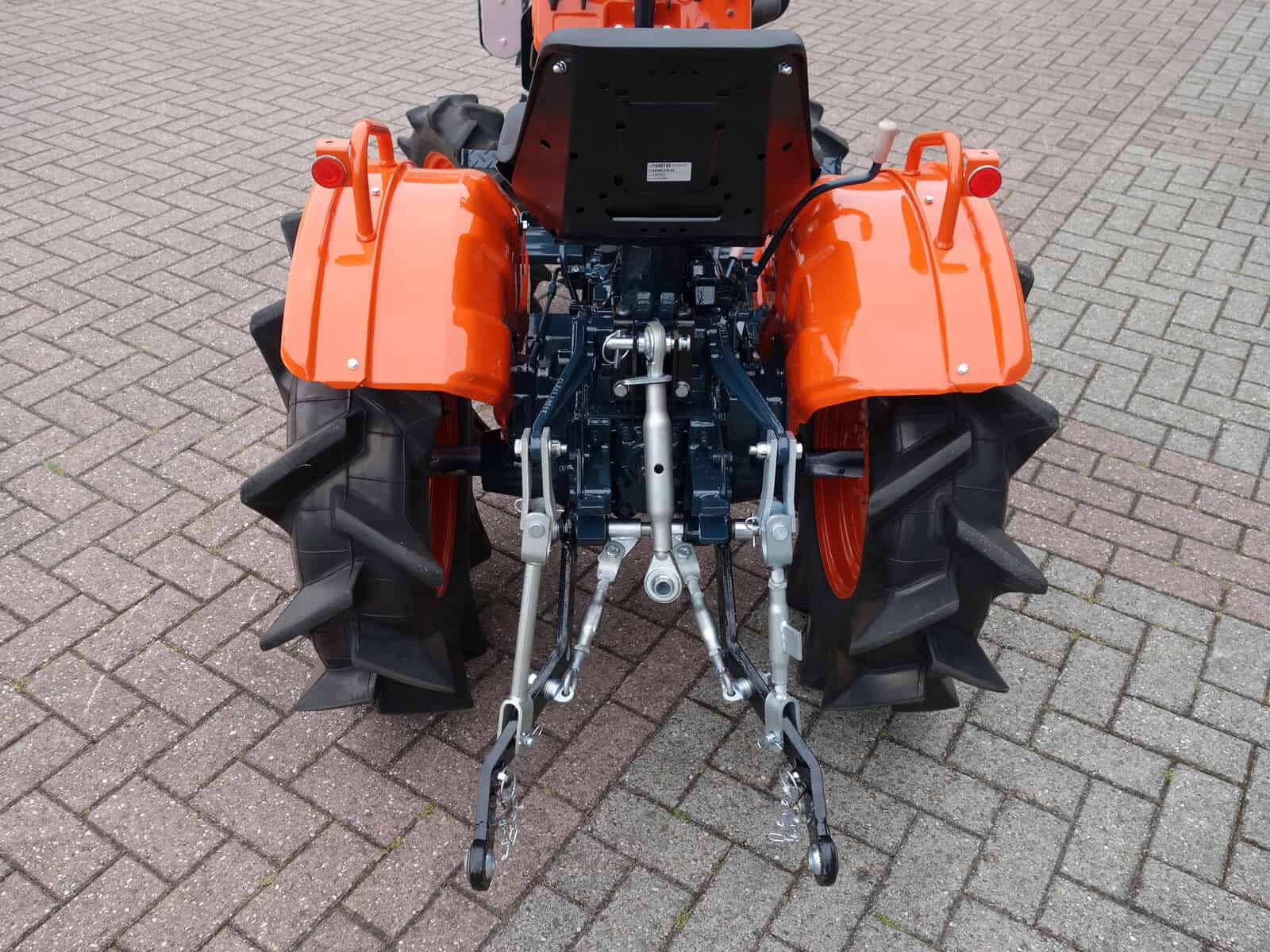 Kubota B7000 4wd - Afbeelding 11