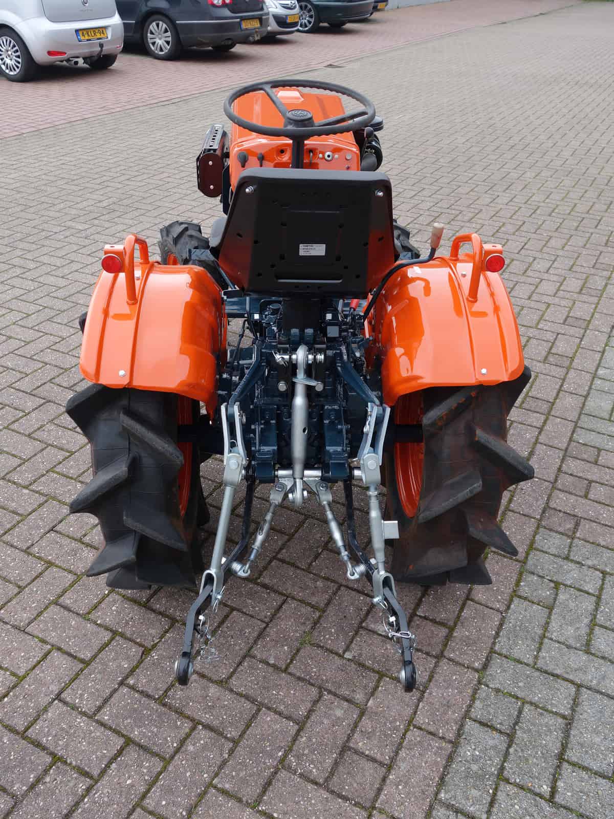 Kubota B7000 4wd - Afbeelding 11