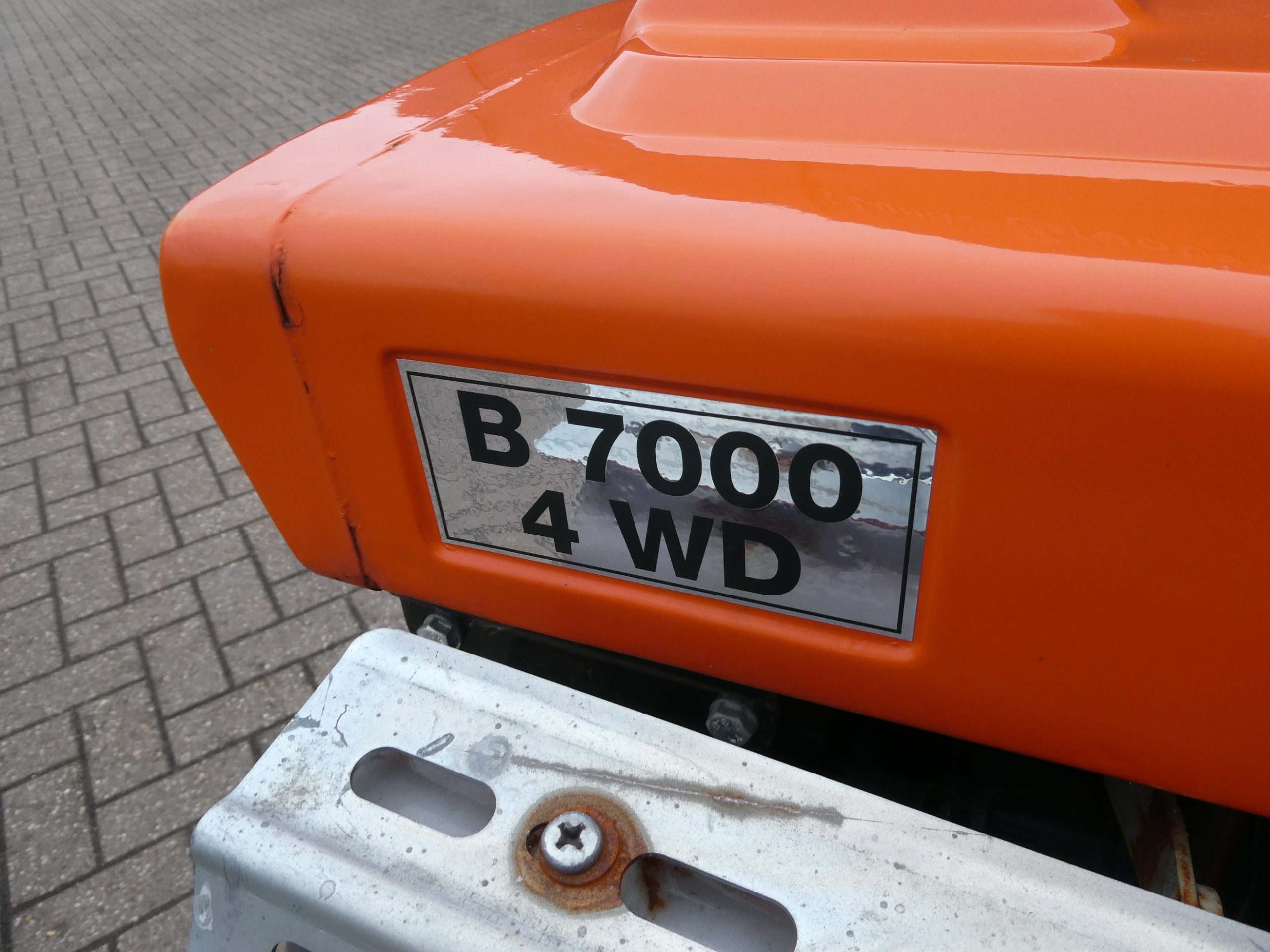 Kubota B7000 4wd - Afbeelding 11