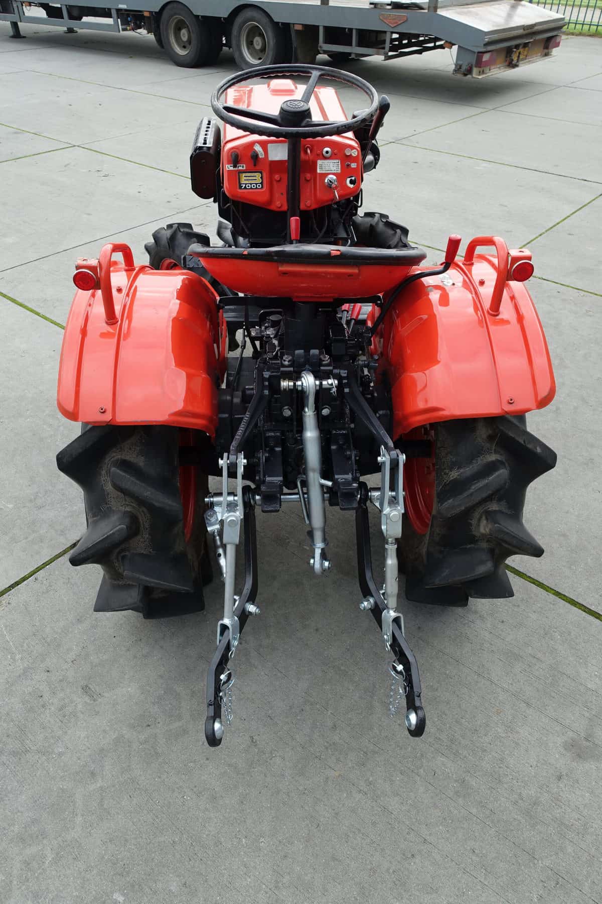 Kubota B7000 4wd - Afbeelding 11