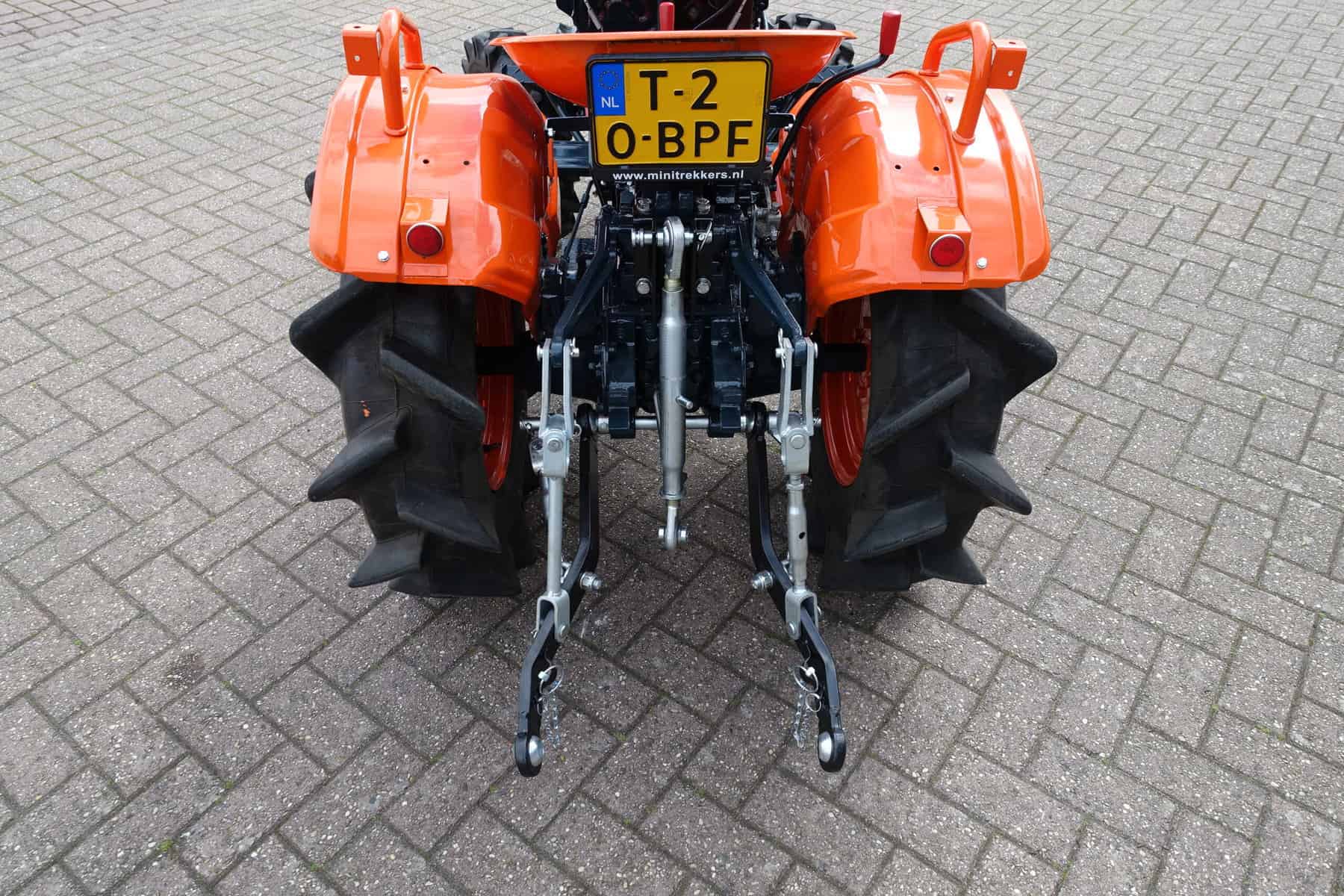 Kubota B7000 4wd - Afbeelding 11