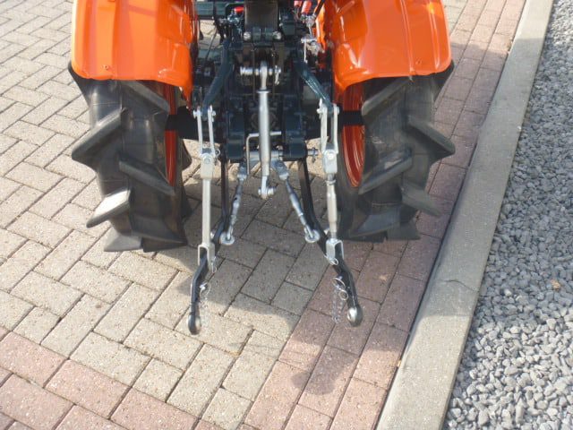 Kubota B7000 4wd - Afbeelding 12