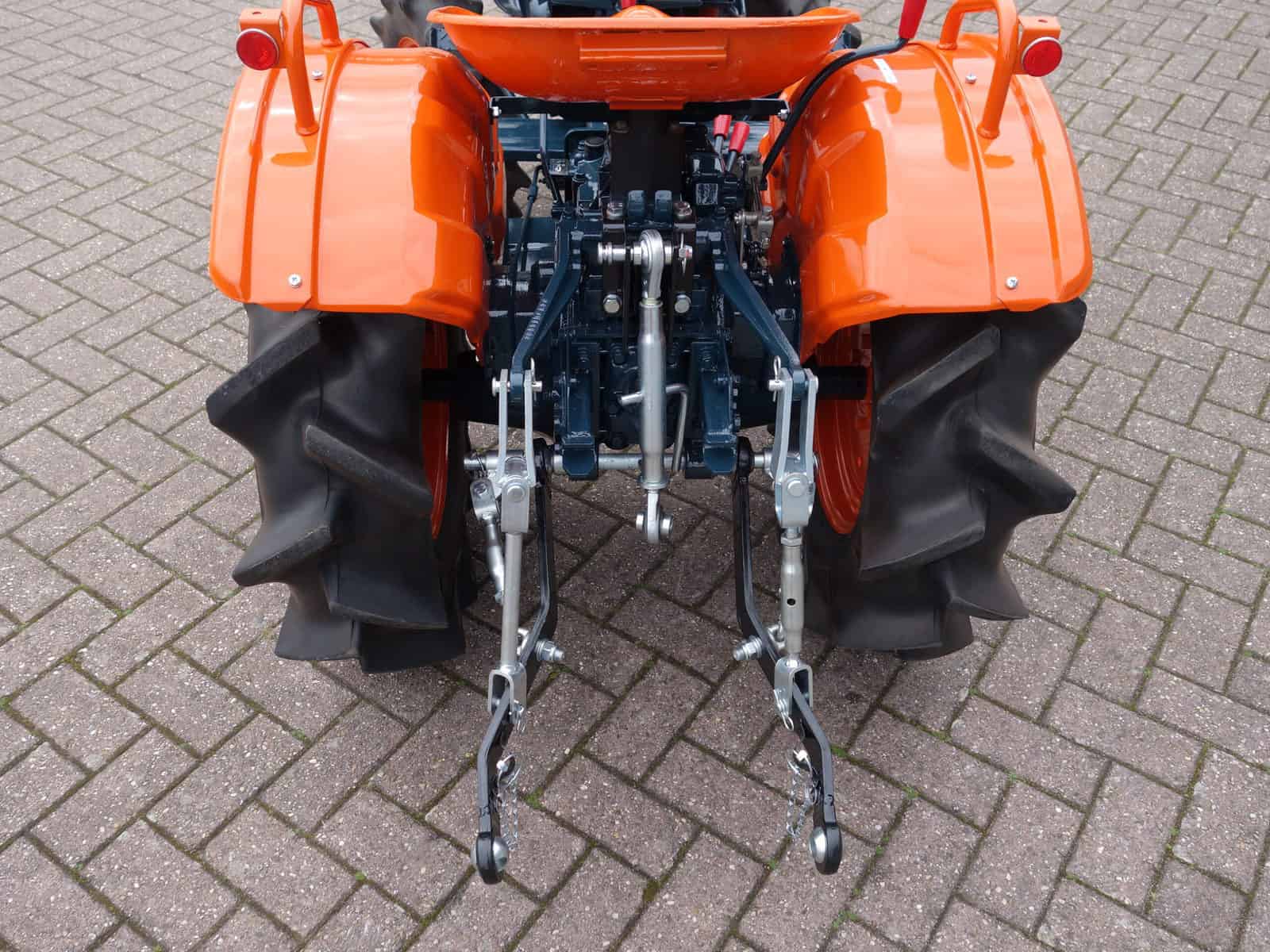 Kubota B7000 4wd - Afbeelding 12