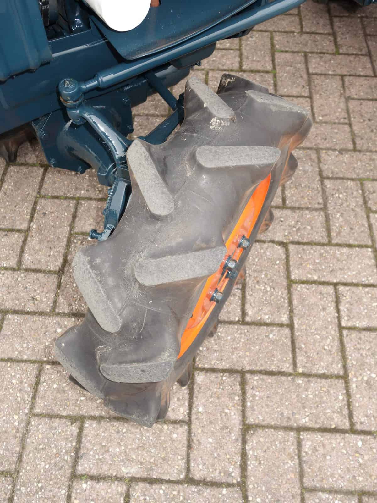 Kubota B7000 4wd - Afbeelding 15