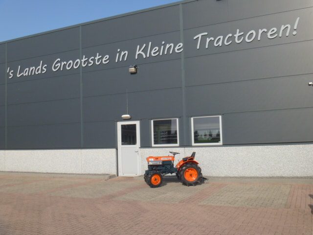 Kubota B7000 4wd - Afbeelding 19
