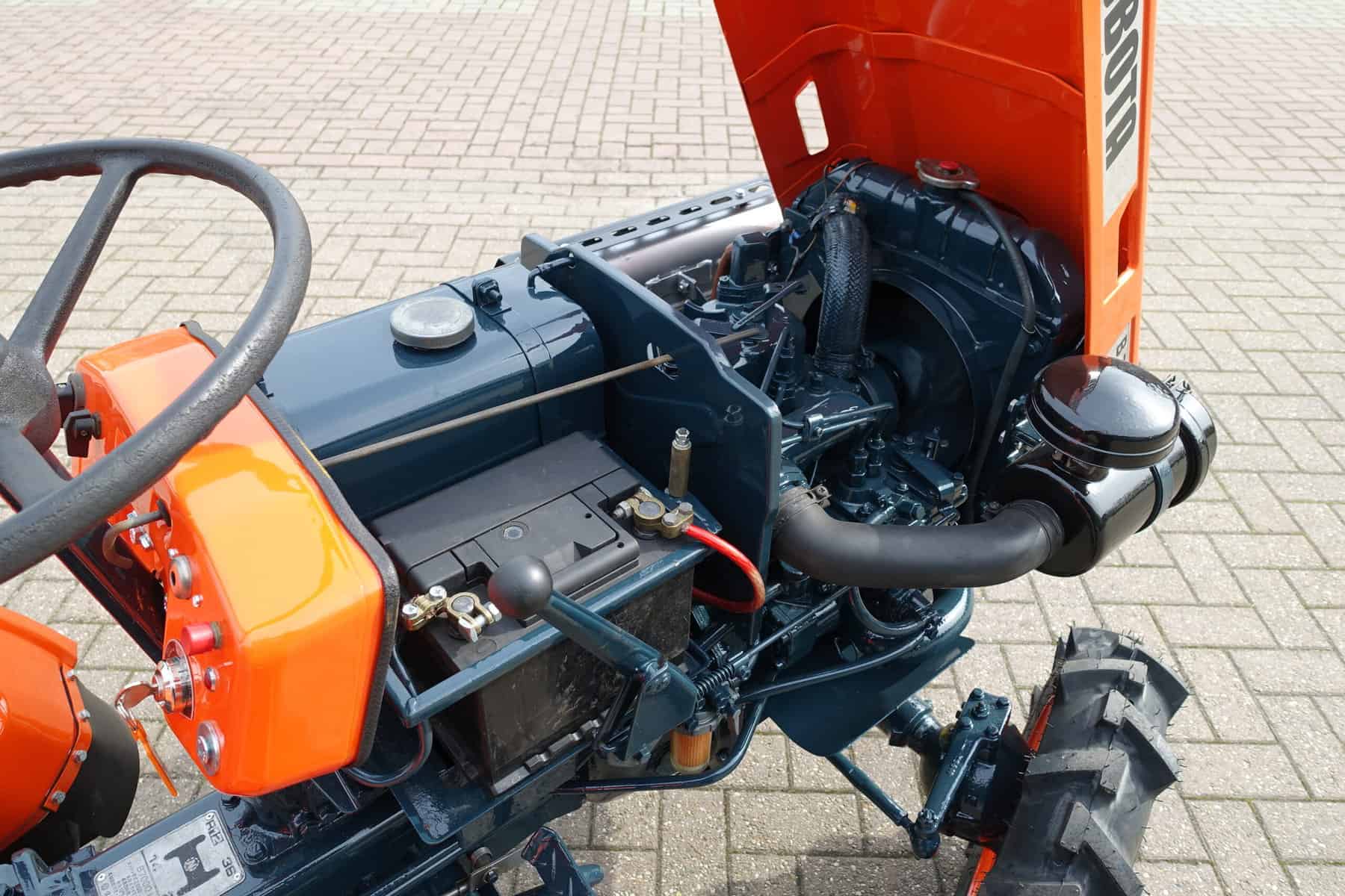 Kubota B7000 4wd - Afbeelding 19