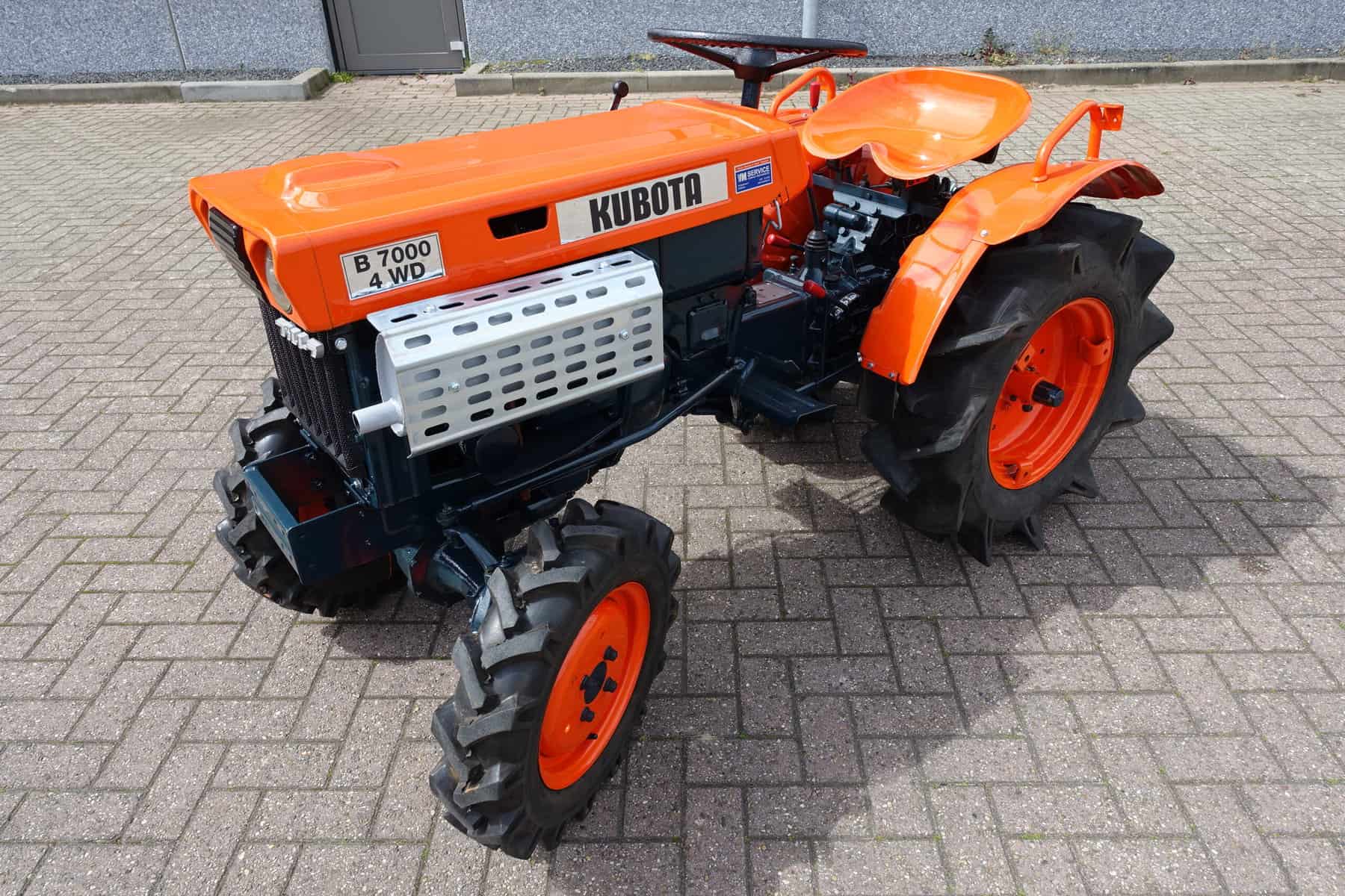 Kubota B7000 4wd - Afbeelding 3