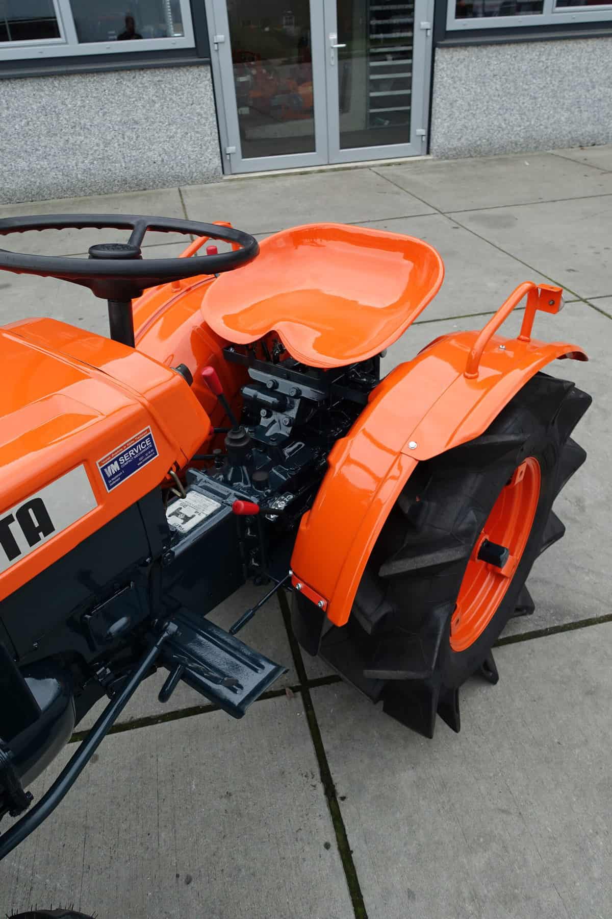 Kubota B7000 4wd - Afbeelding 8