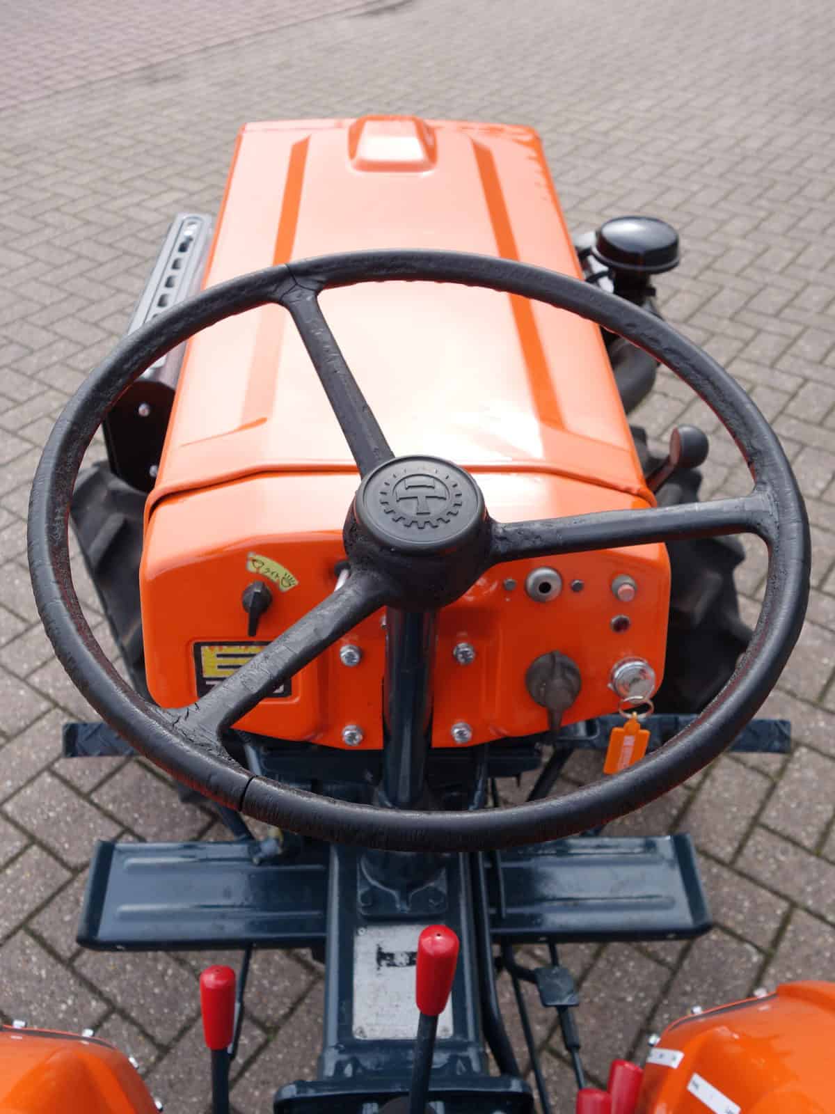 Kubota B7000 4wd - Afbeelding 9