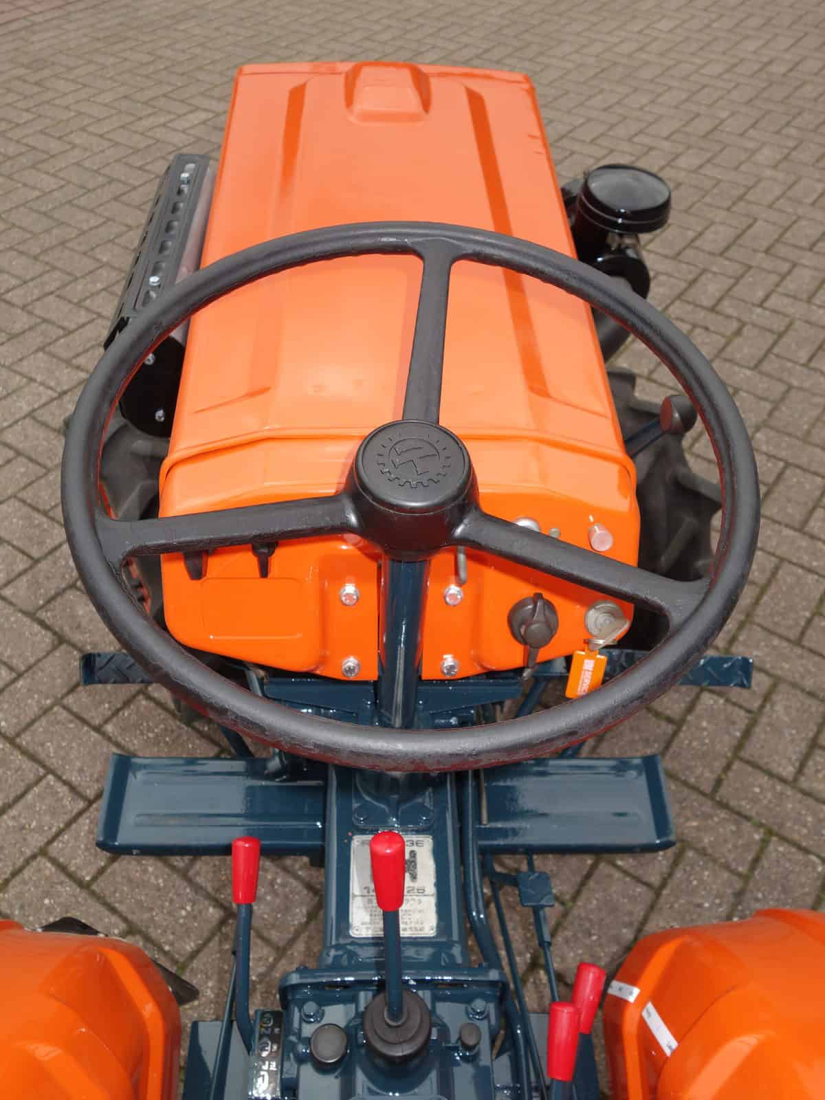 Kubota B7000 4wd - Afbeelding 9