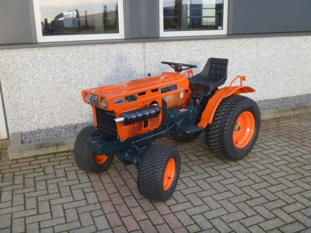 Kubota B7001 4wd