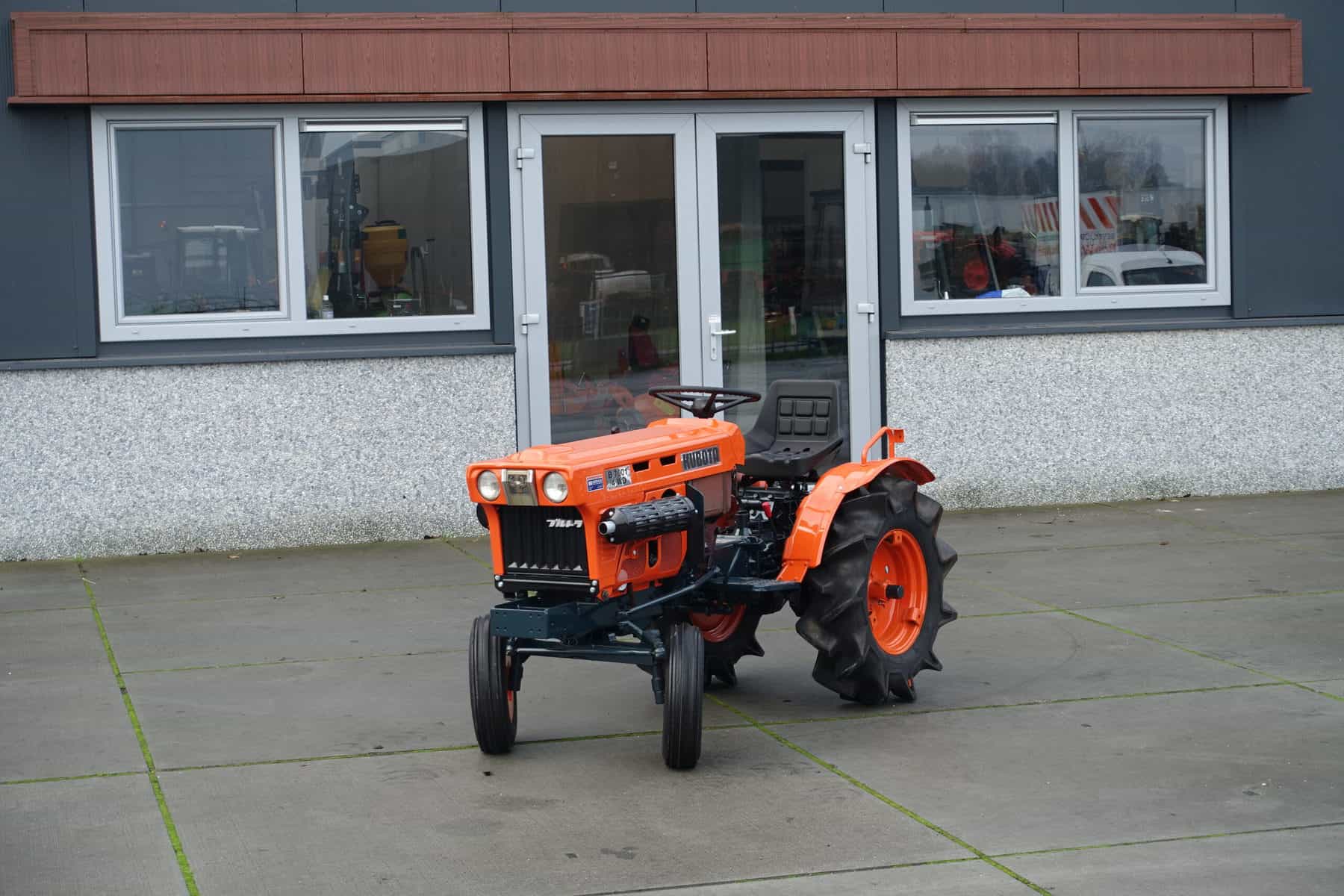 Kubota B7001 2wd
