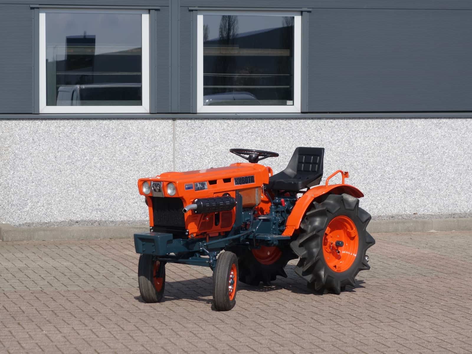 Kubota B7001 4wd