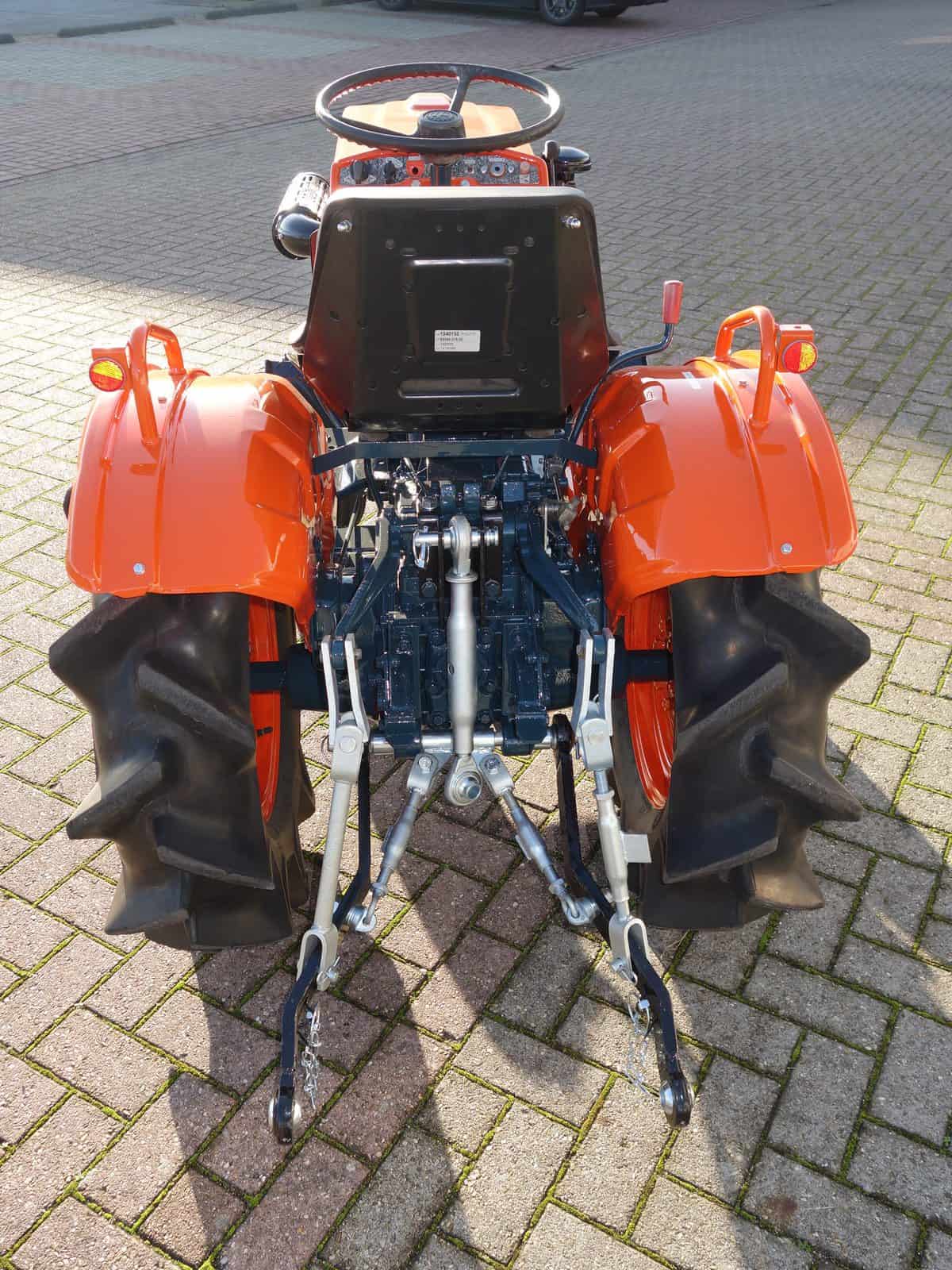 Kubota B7001 2wd - Afbeelding 10