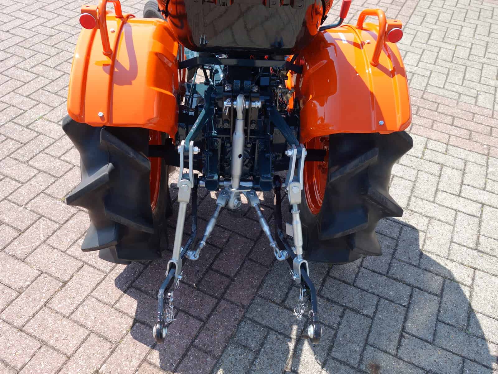 Kubota B7001 2wd - Afbeelding 11