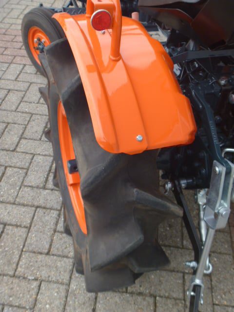 Kubota B7001 2wd - Afbeelding 13