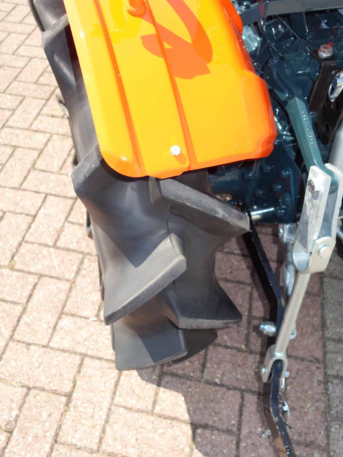 Kubota B7001 2wd - Afbeelding 13