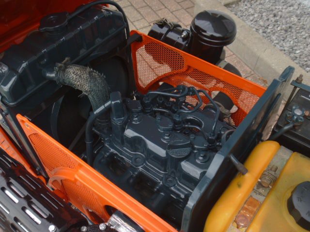 Kubota B7001 2wd - Afbeelding 16