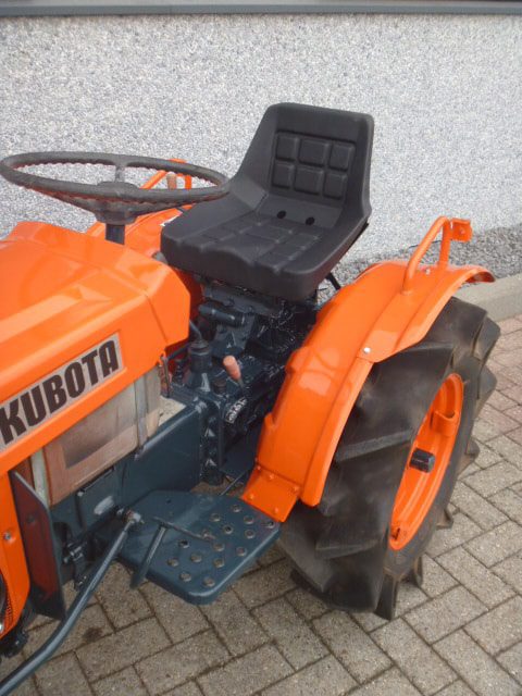 Kubota B7001 2wd - Afbeelding 7
