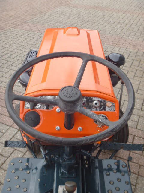 Kubota B7001 2wd - Afbeelding 8