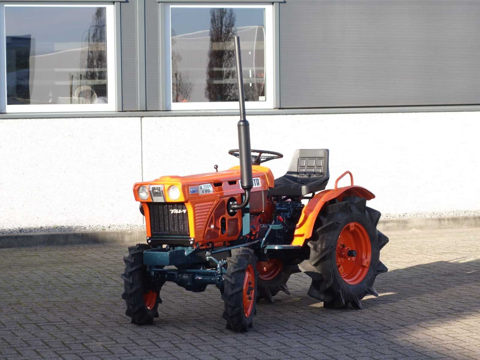 Kubota B7001 4wd
