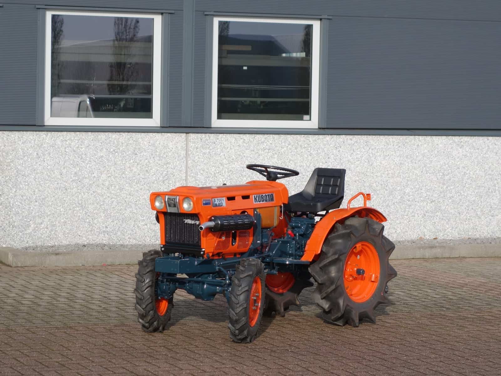Kubota B7001 4wd