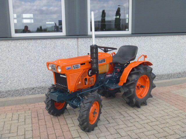 Kubota B7001 4wd