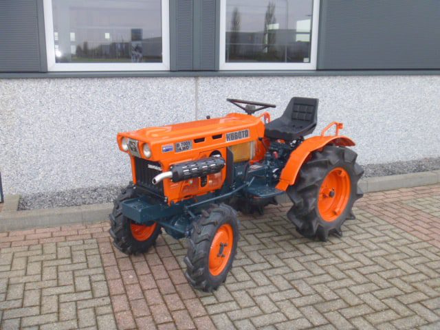 Kubota B7001 4wd