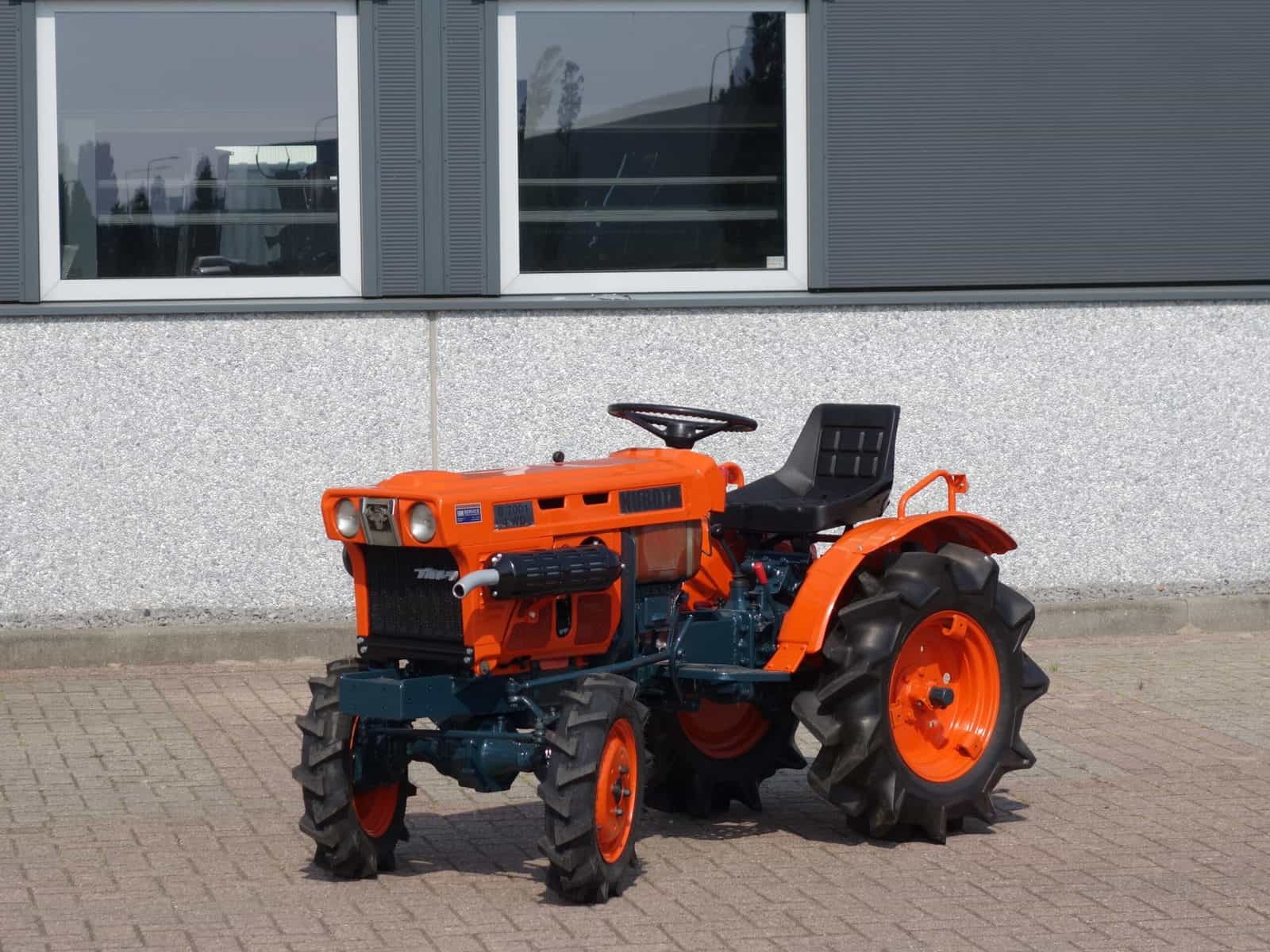Kubota B7001 4wd
