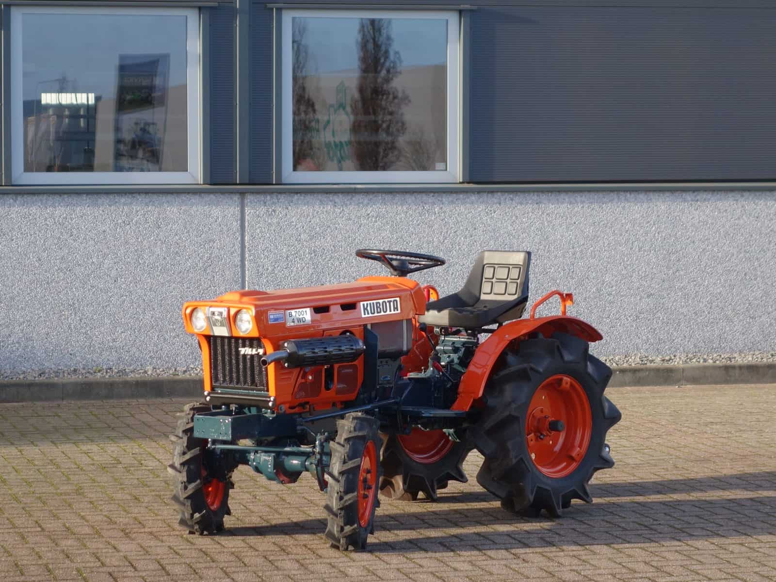 Kubota B7001 4wd