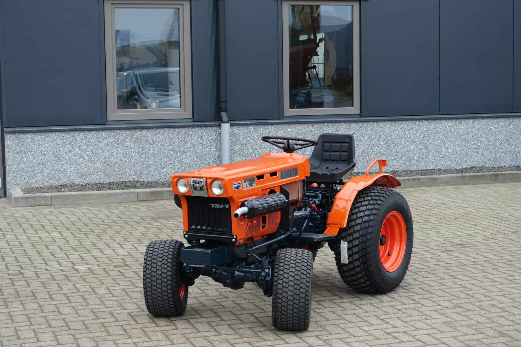 Kubota B7001 4wd