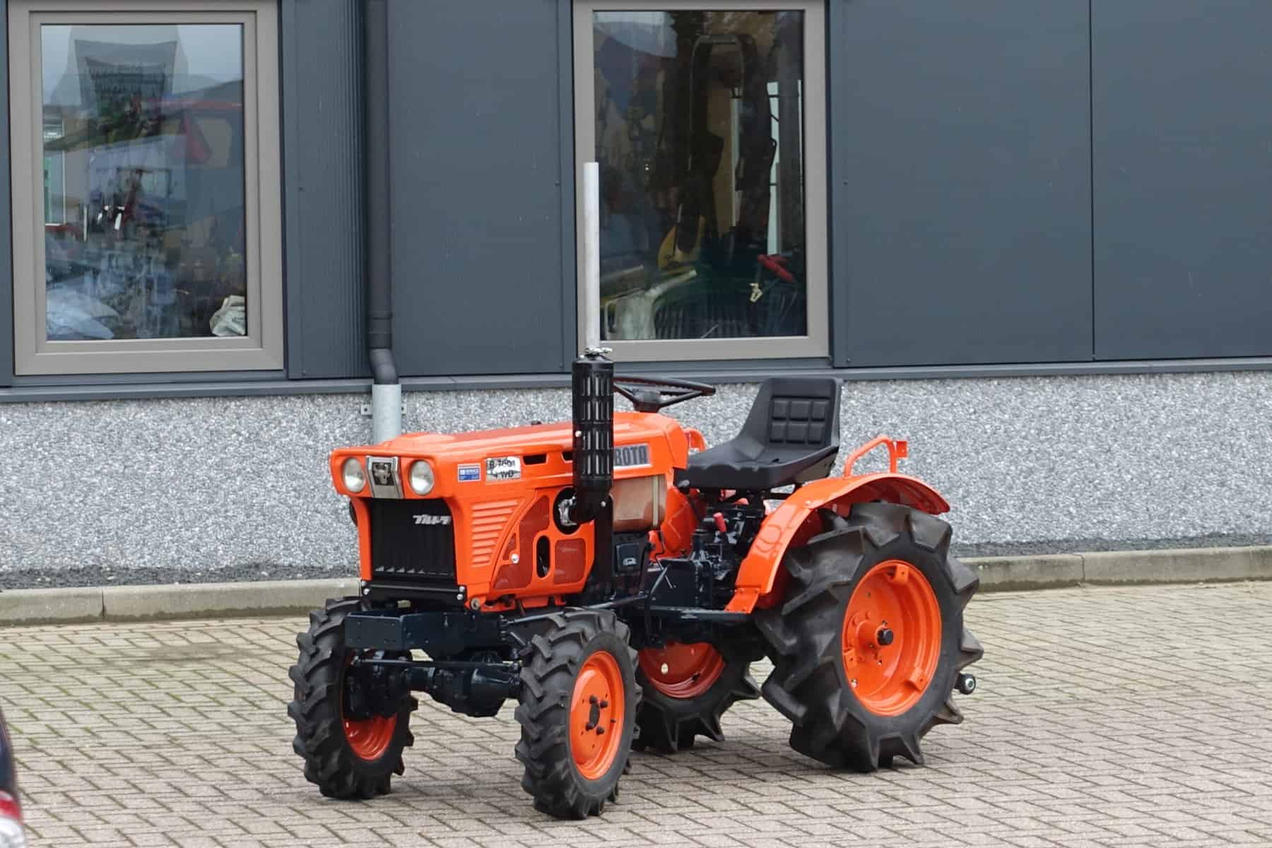 Kubota B7001 4wd